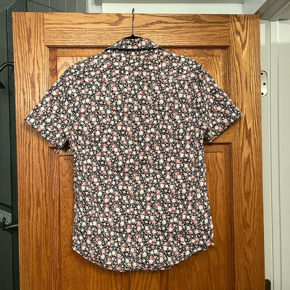 Guess Floral Short Sleeve Shirt - Picture 3 of 4
